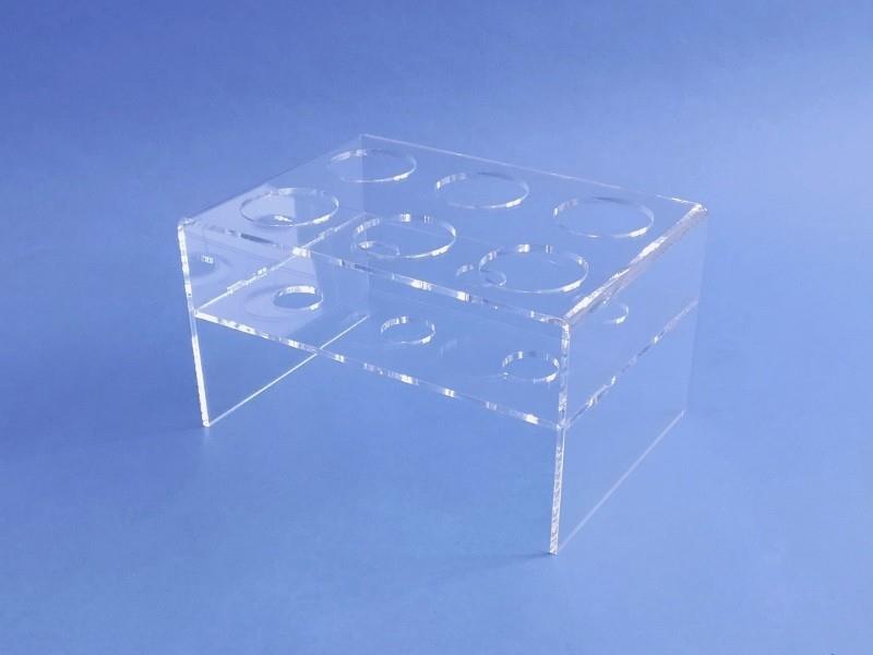 Pleksi stojalo za kornete