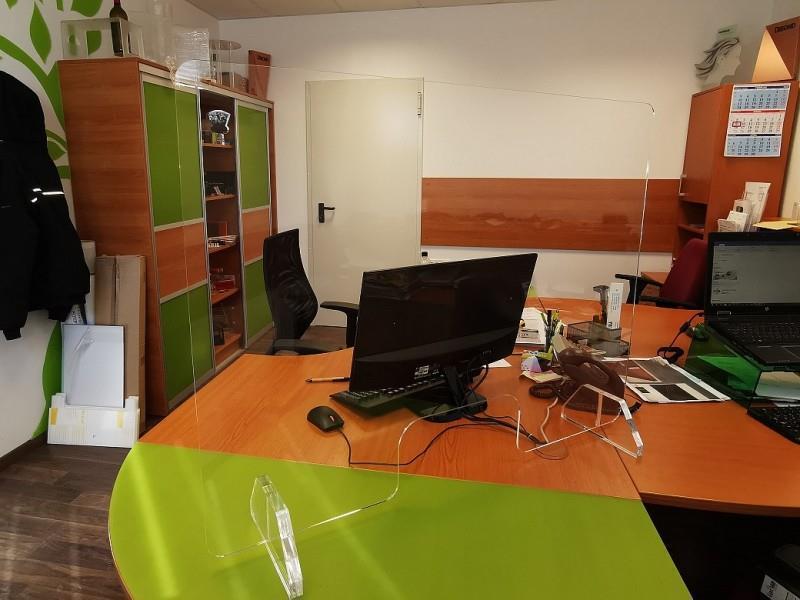 Plexi zaštita za radni prostor