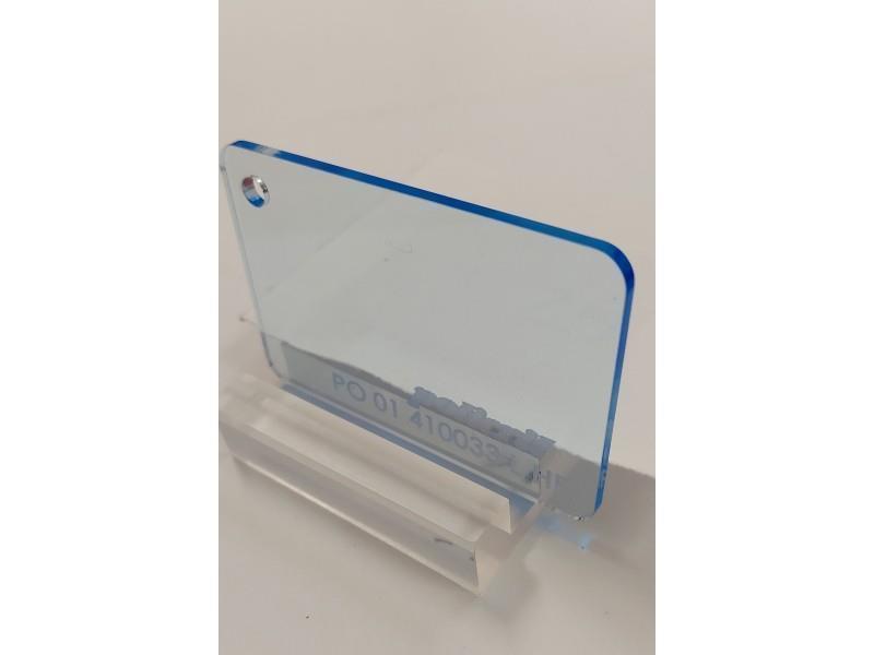 PLEKSIGLAS, fluorescentno plava, deb: 3 mm