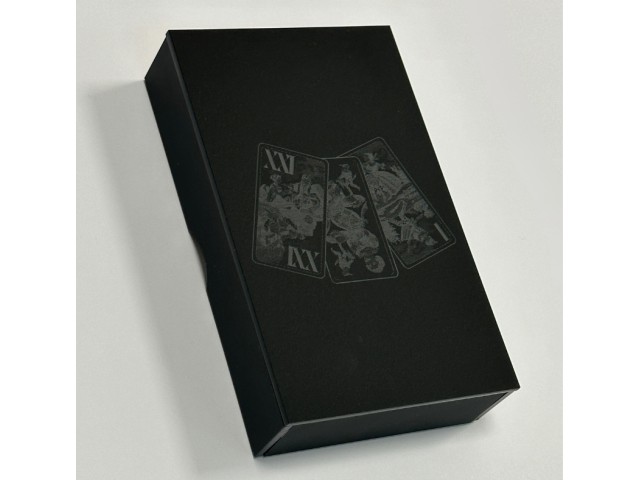Tarot card box with engraving