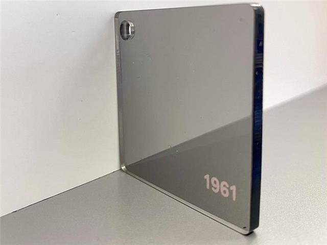 PLEKSI STEKLO, prosojno siva 1961, deb: 3 mm