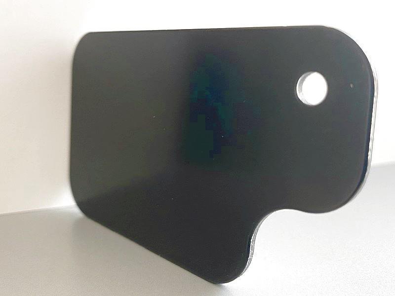 Muster Aluminium-Verbundplatte: Schwarz matt/Schwarz glänzend