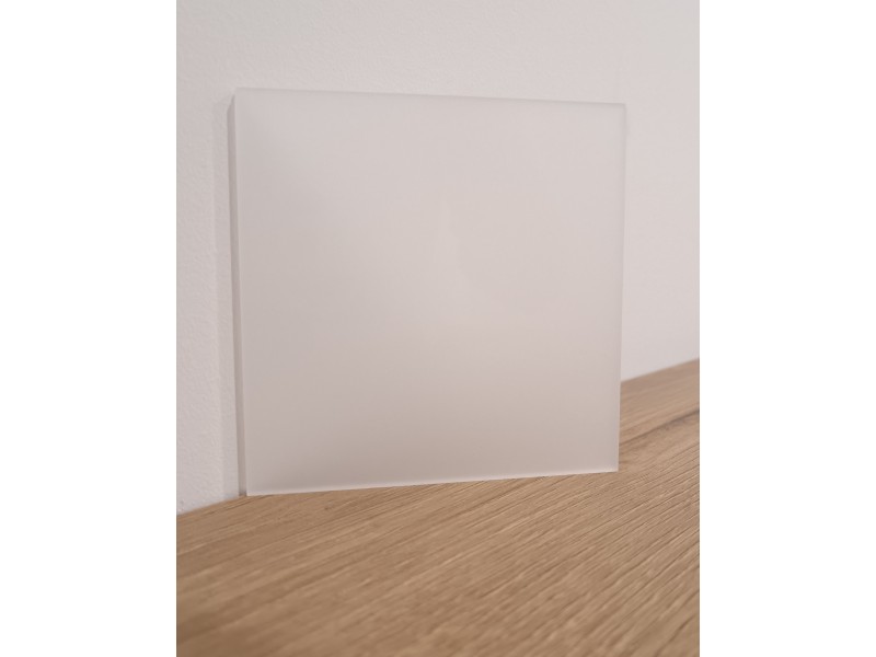 PLEKSI STEKLO, opal, deb: 3 mm